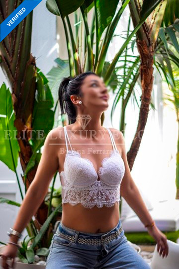 Karen - Elite Escorts Madrid