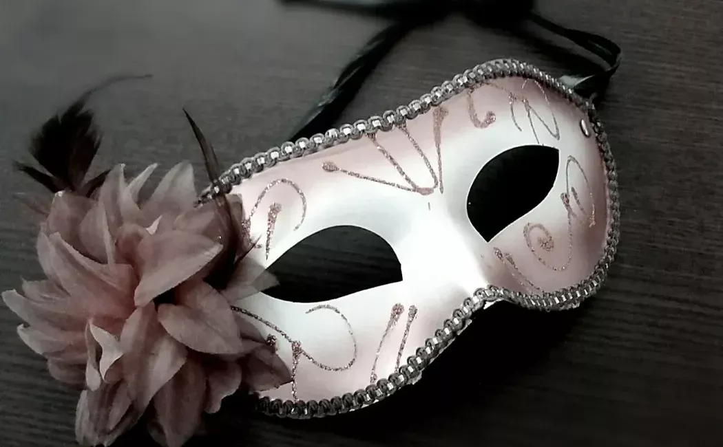 Discreción y privacidad en el acompañamiento de lujo - Elite Luxury Escorts