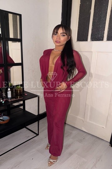Escort-Juliana-16