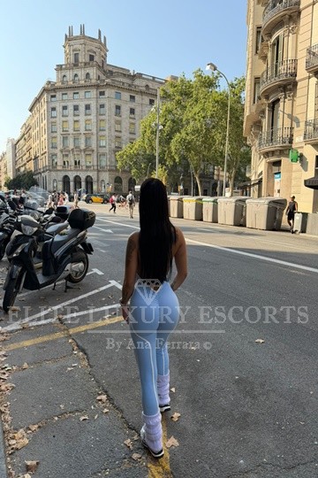 Escort-Bela-001
