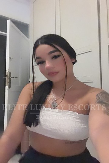 Escort-Geraldine-001